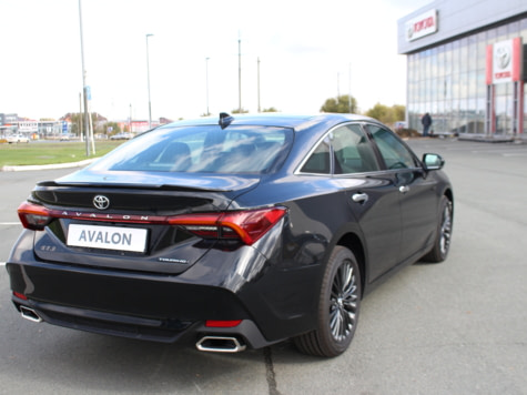 Новый автомобиль Toyota Avalon Exclusiveв городе Оренбург ДЦ - Тойота Центр Оренбург